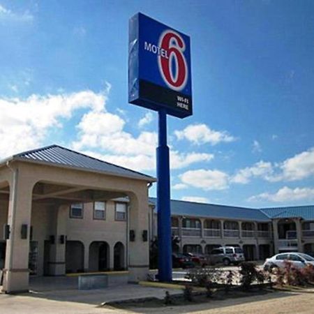 Motel 6 Seguin Tx Экстерьер фото